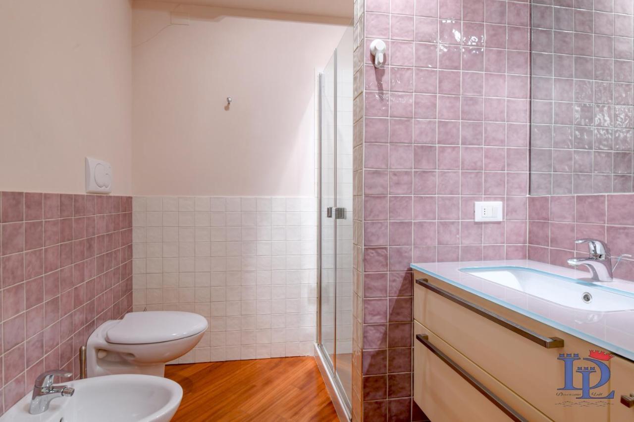 Desenzanoloft Official Partner Marriott Homes & Villas -Butterfly And 5 Pools Family Apartment Desenzano del Garda Eksteriør bilde